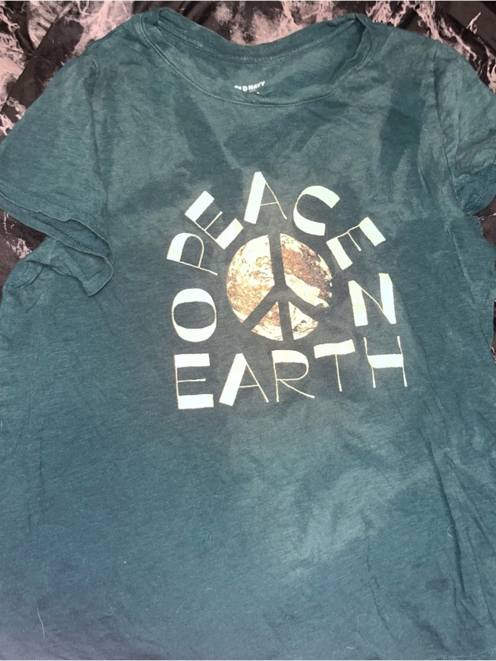 Old navy Peace on Earth Graphic Tee - bleach dyed Teal size xl